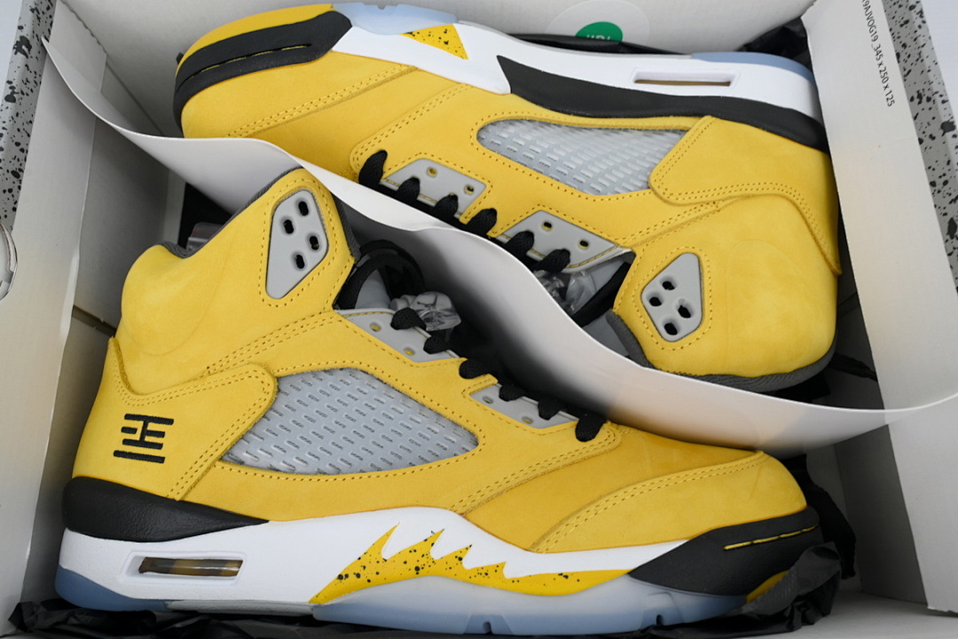 IO3372-700 Air Jordan 5 Retro T23 'Tokyo' 2025