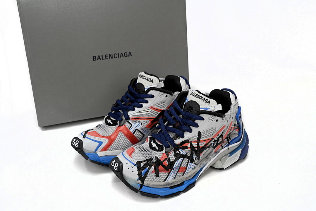 677402 W3RB6 1264 Balenciaga Runner White And Blue Printing
