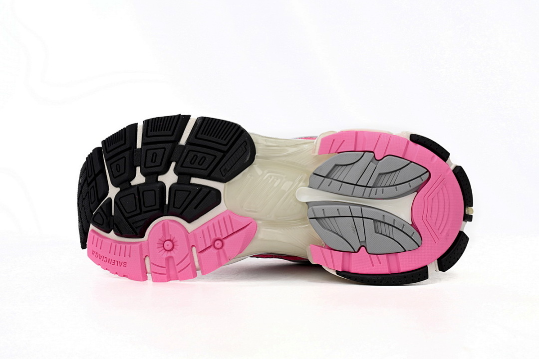 677402 W3RBN 9155 Balenciaga White Red Powder