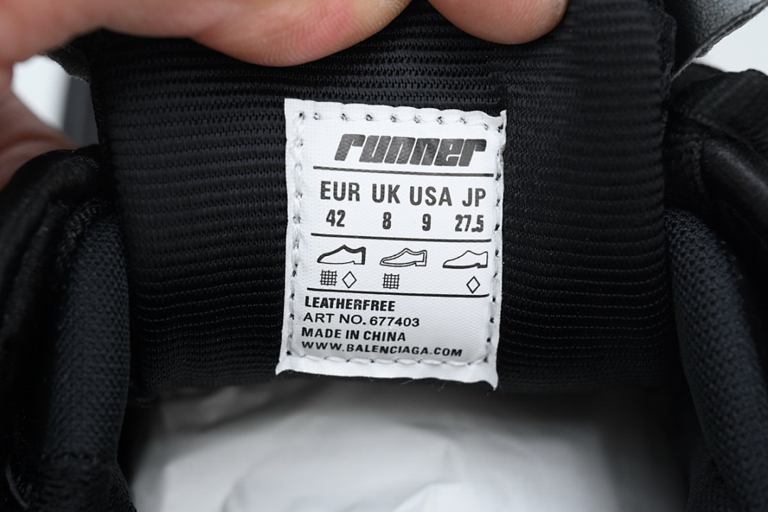 Balenciaga Runner Black And Red Characters