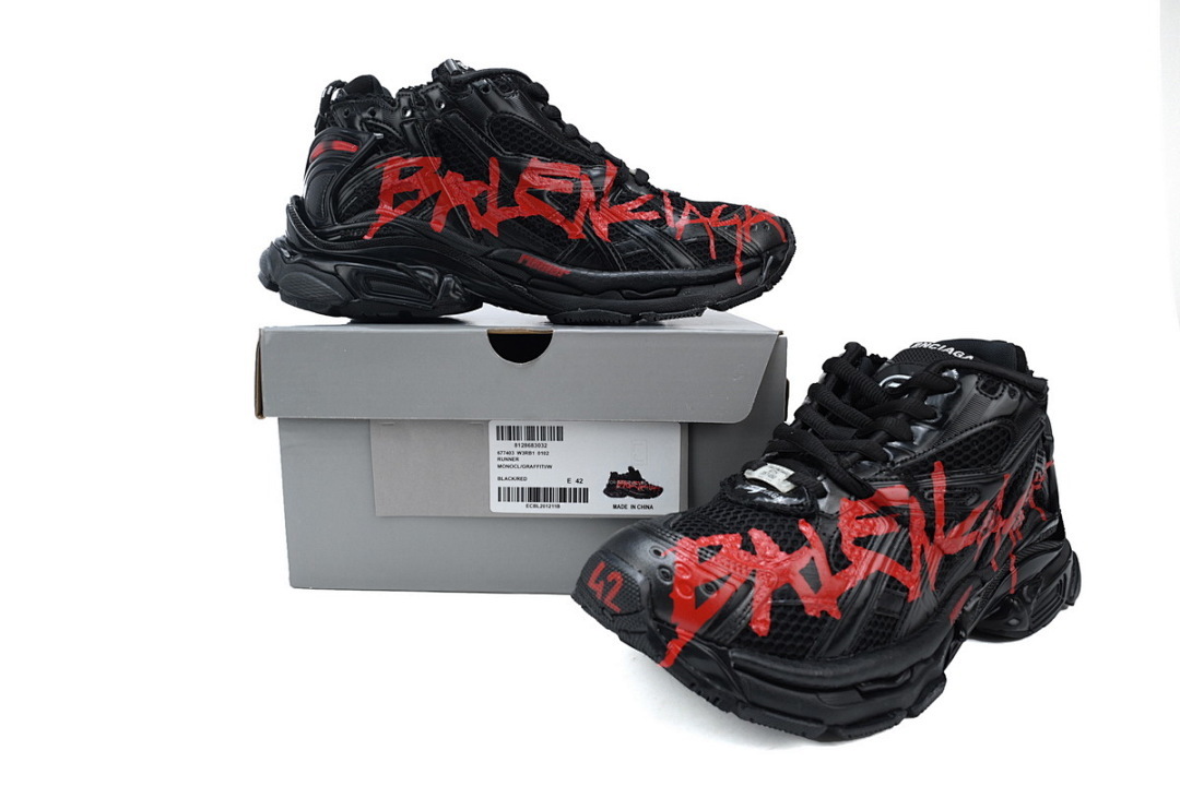Balenciaga Runner Black And Red Characters