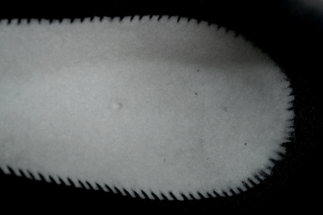 Neymar Jr. x Nike Shox TL 'Black Gold'