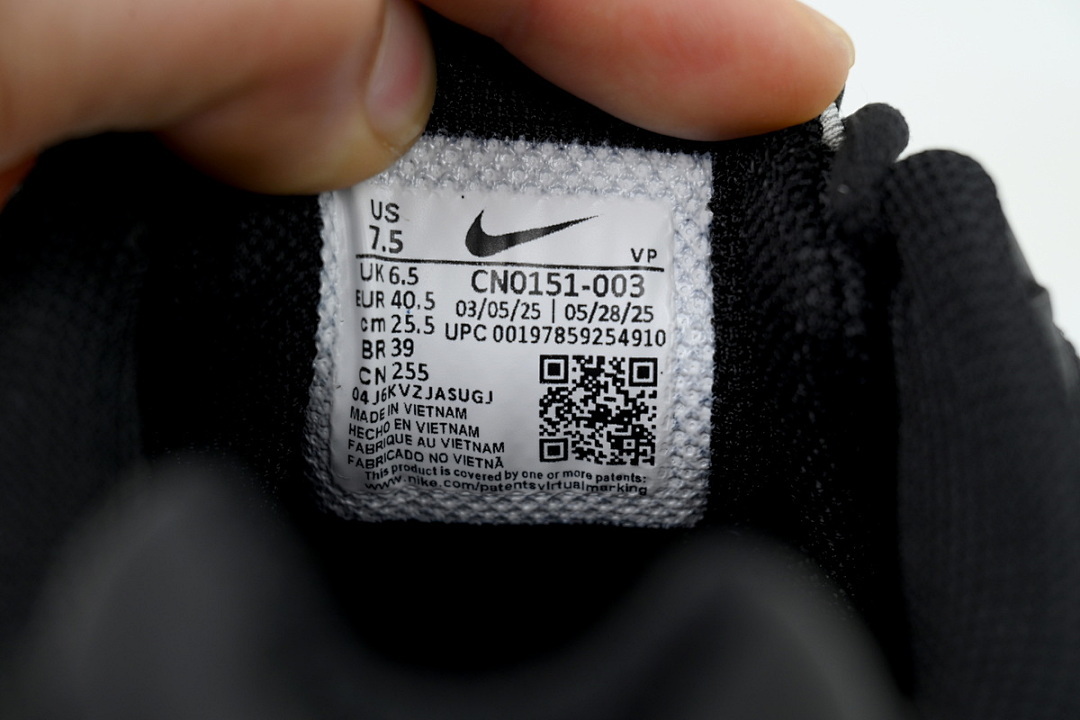 Nike Shox TL 'Black University Red'