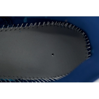 NIKE Vomero 18 'Blue Void Blue Lightning' 02