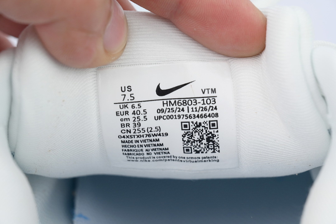 NIKE Vomero 18 'Geode Teal'