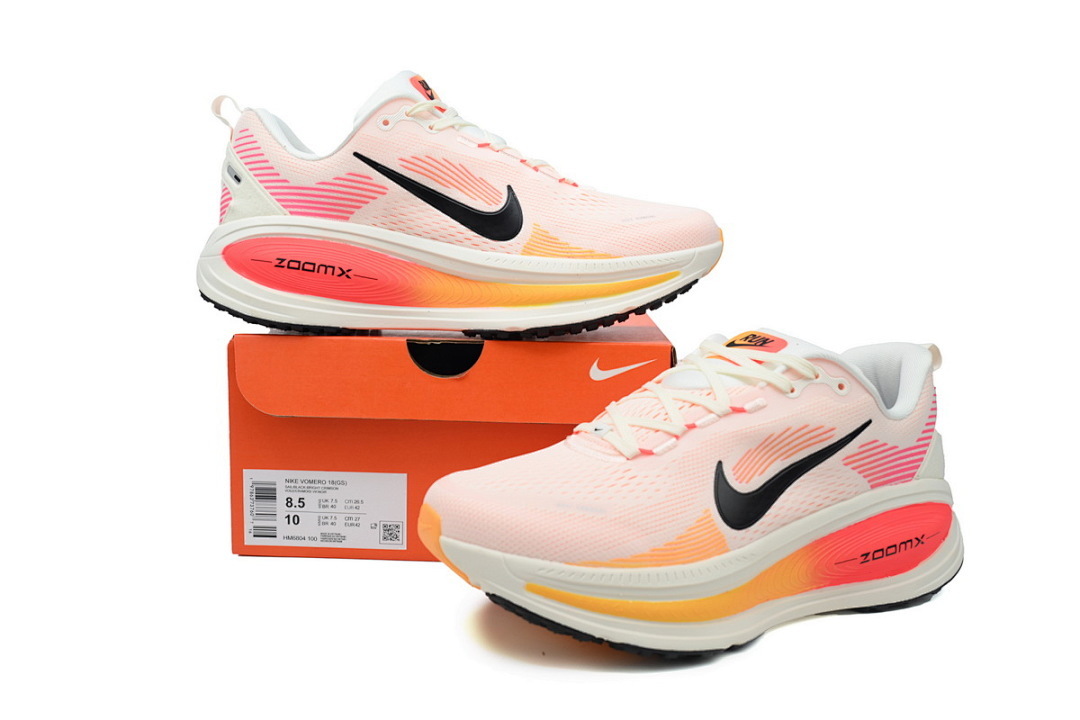 NIKE Vomero 18 Bright Crimson