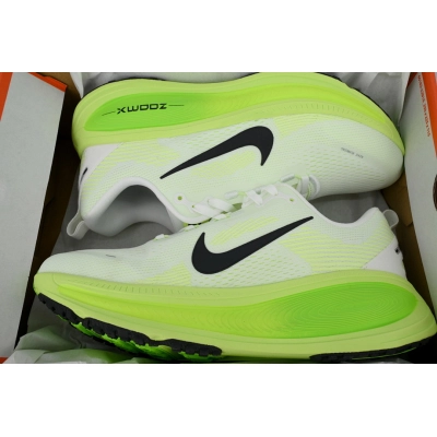 NIKE Vomero 18 Electric Green 02