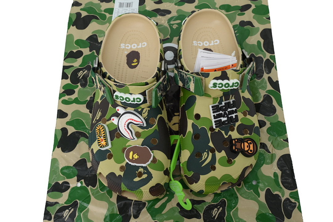 BAPE x Crocs Classic Clog BAPE x Crocs Classic Clog 'ABC Camo - green'