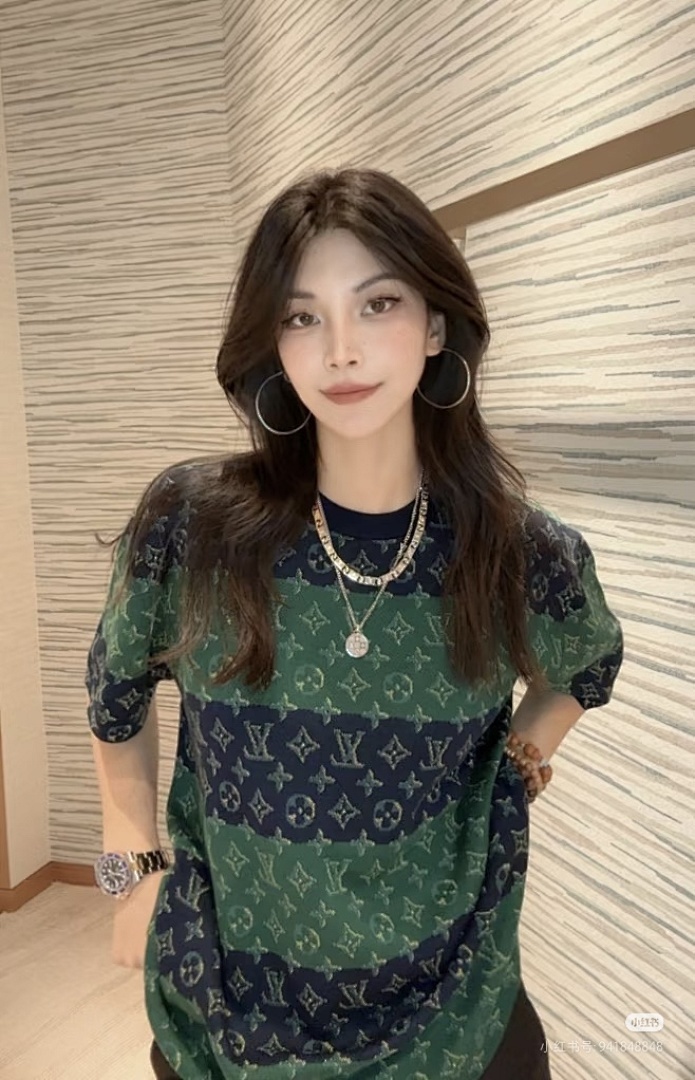 h160 005 Louis Vuitton