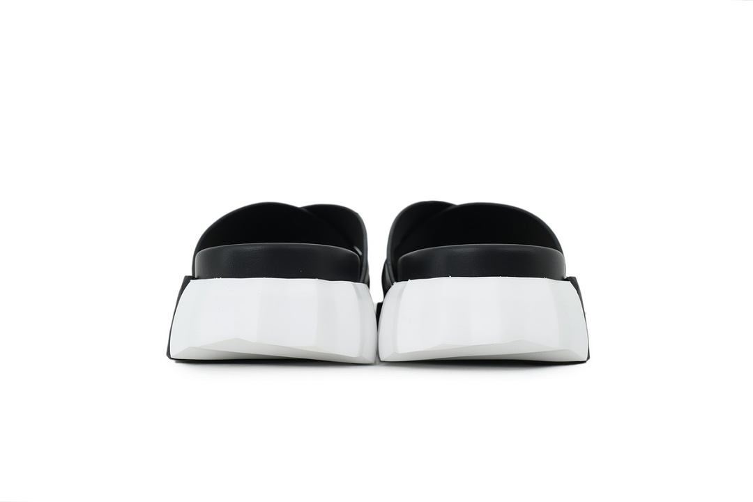  Hermes Infra Sandals 'Black and White'