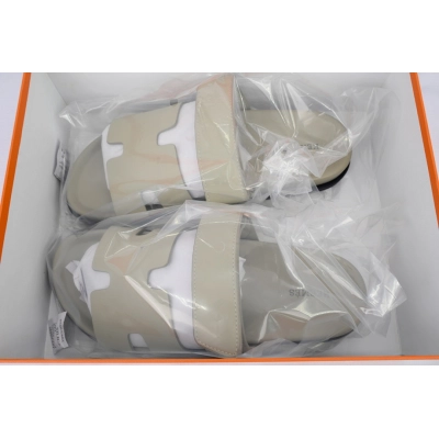 Hermès Flat Sandals Khaki 02