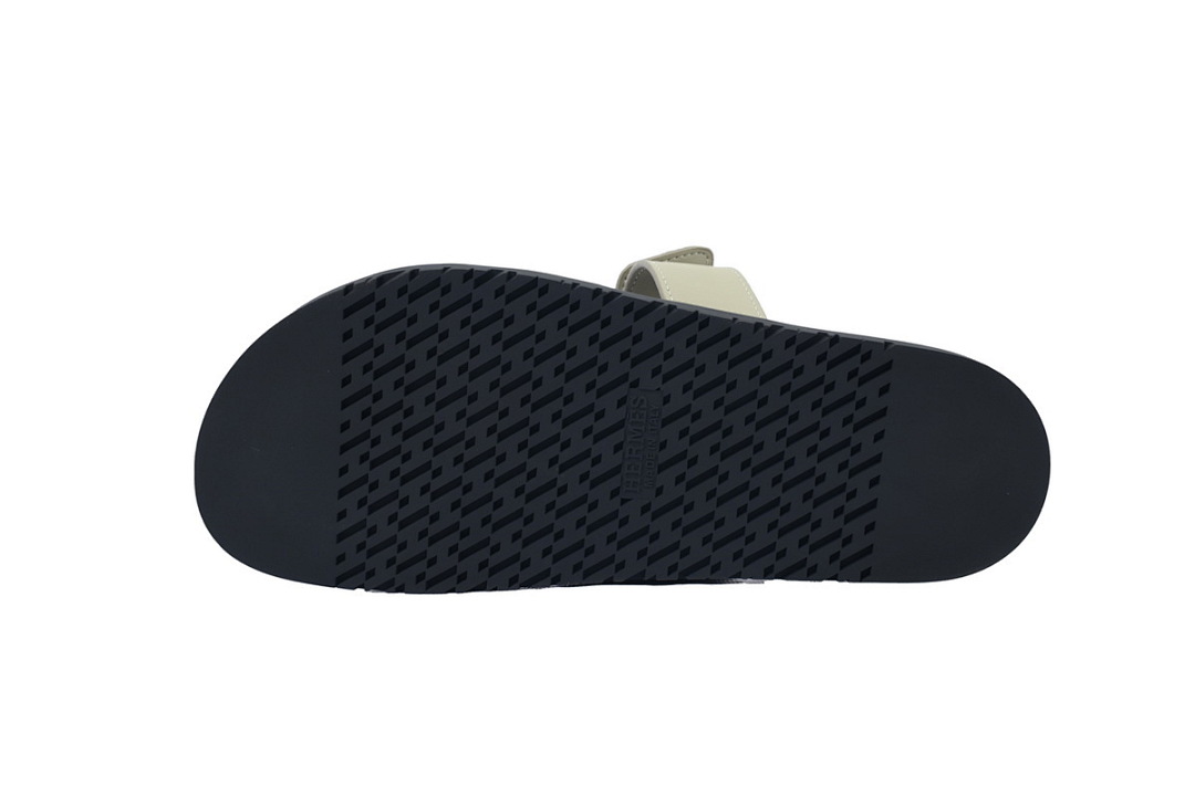 Hermès Flat Sandals Khaki