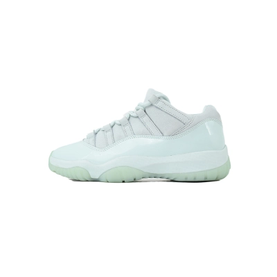 Air Jordan 11 Retro Low Limited Edition 01