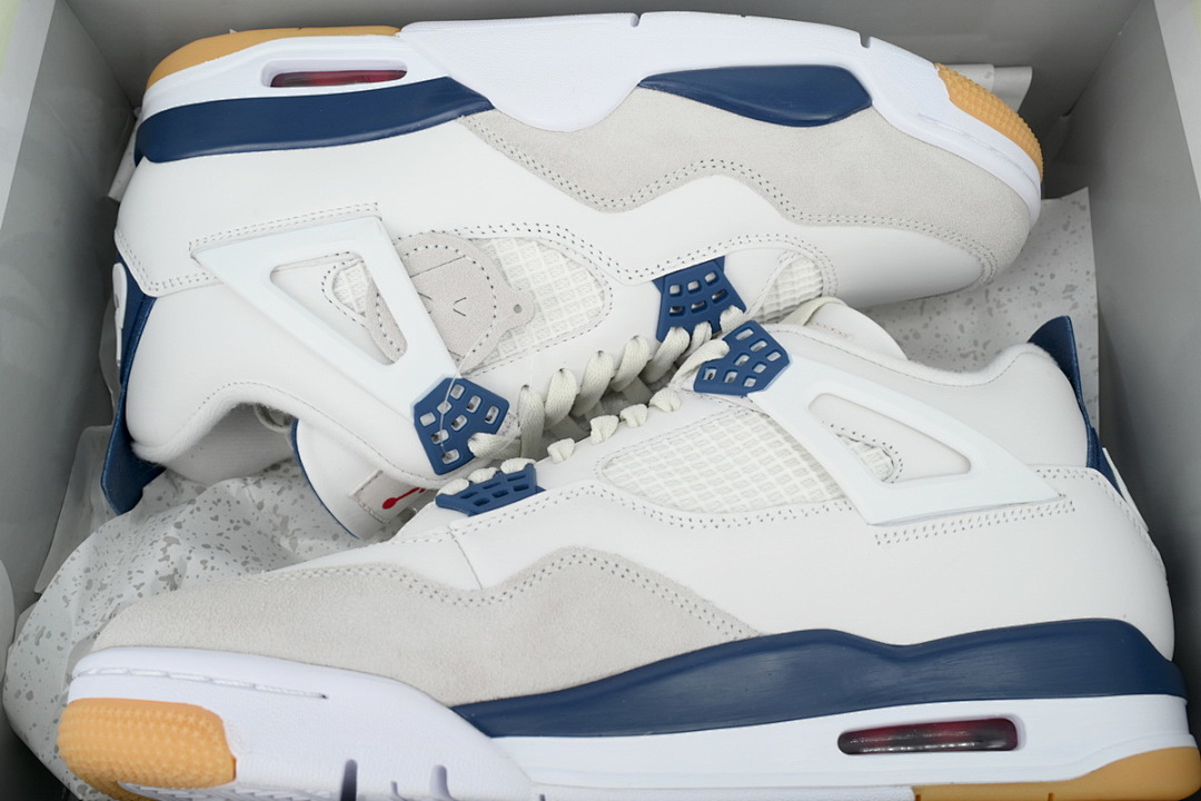 XH Nike SB x Air Jordan 4 Retro SP Navy