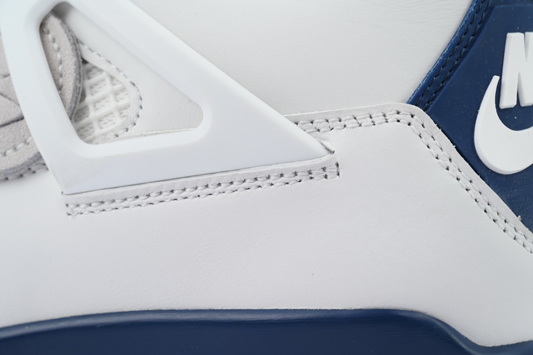 XH Nike SB x Air Jordan 4 Retro SP Navy