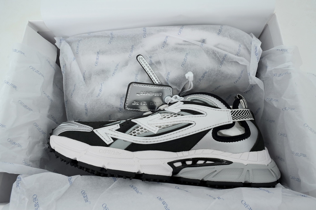 OFF-WHITE Out Of Silver Black
