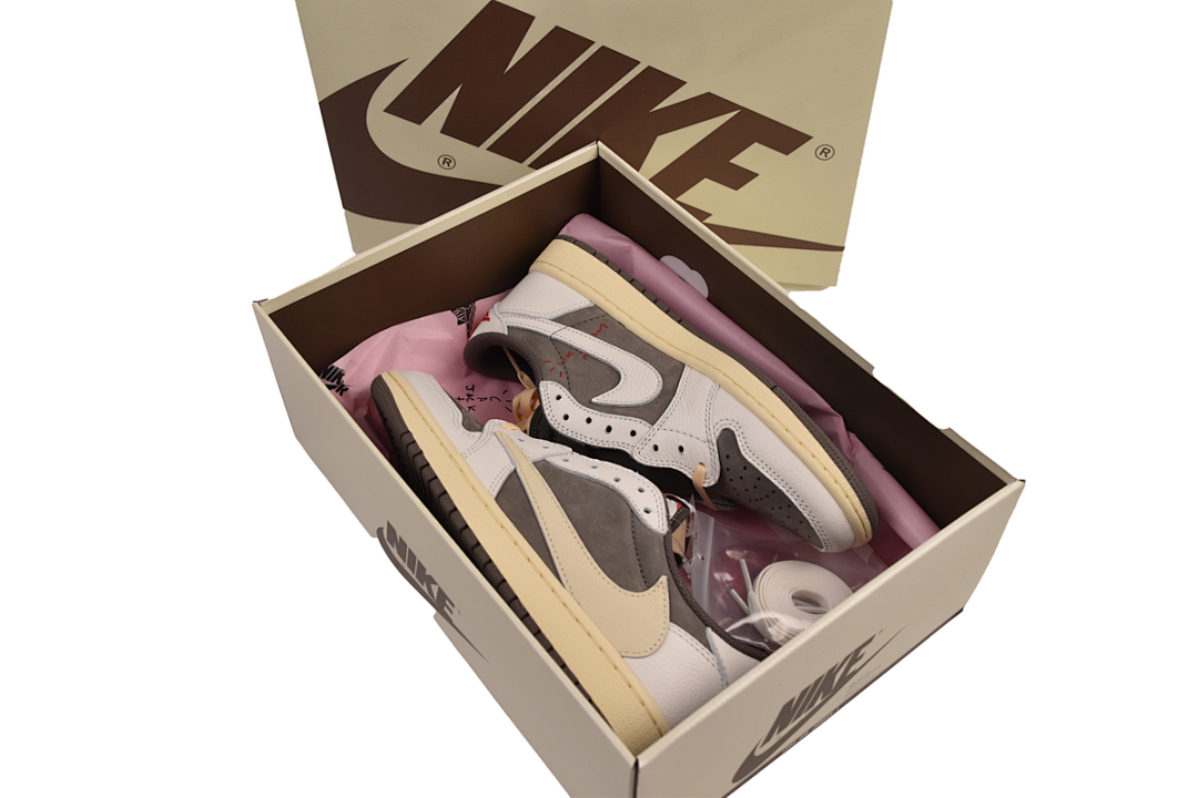 Travis Scott x Air Jordan 1 Low White Brown Barb