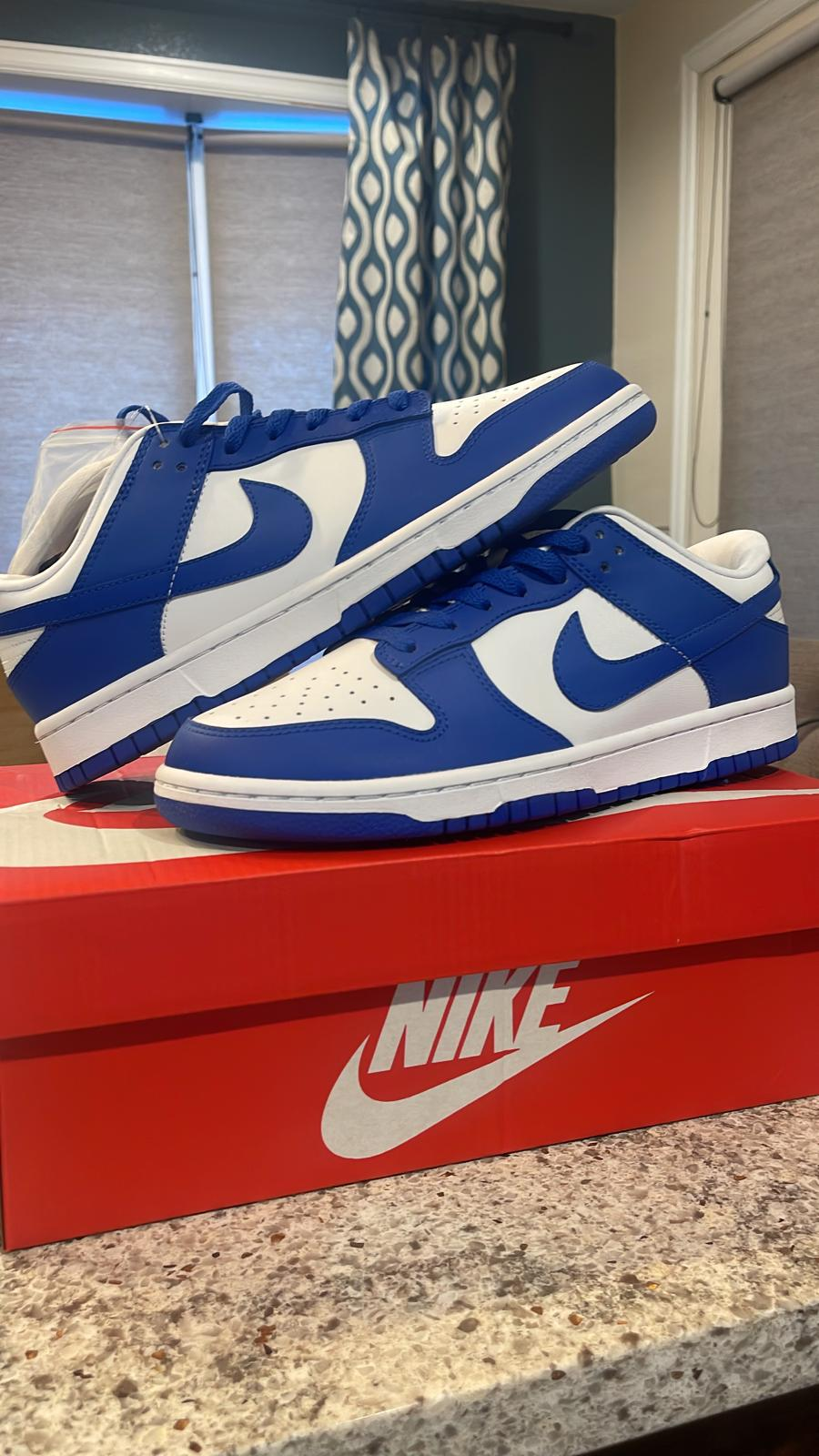 Nike Dunk Low SP &quot Varsity Royal&quot review 0