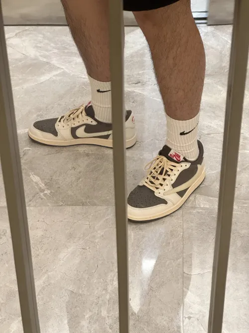 🔥 Travis Scott x Air Jordan 1 Low OG Reverse Mocha” review 
