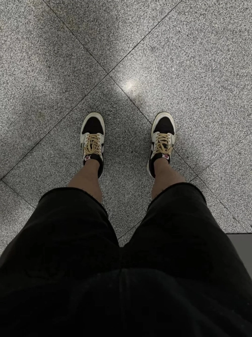 🔥 Travis Scott x Air Jordan 1 Low OG Reverse Mocha” review 