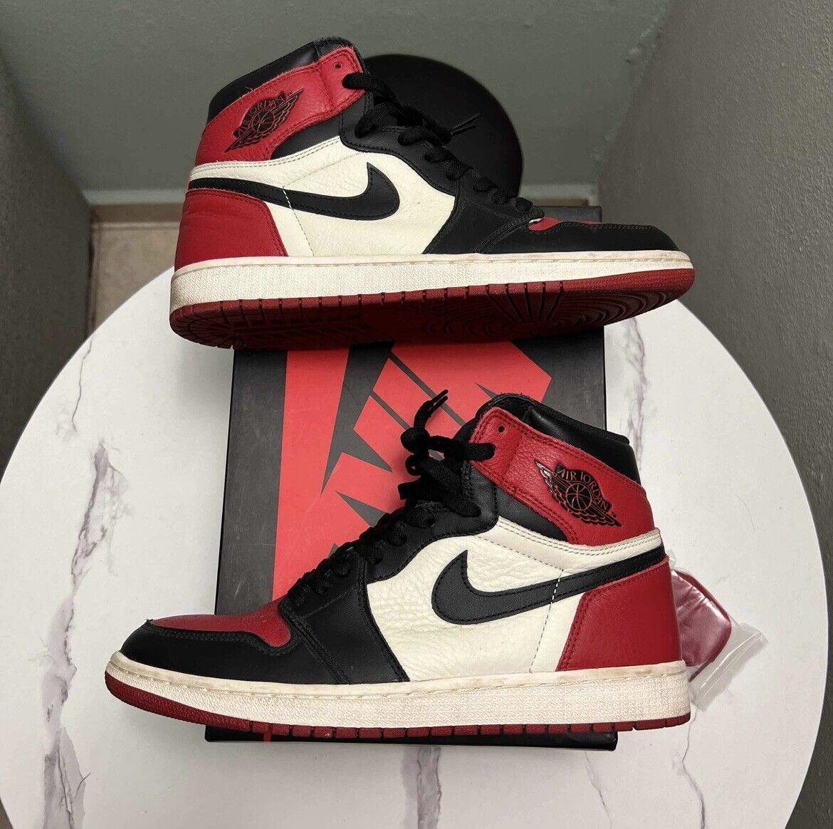 Air Jordan 1 High OG“Bred Toe” review jeremy Li 02