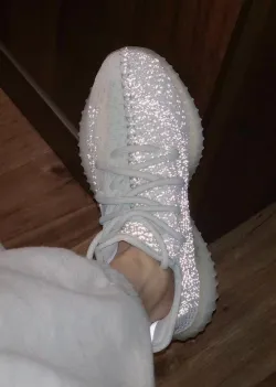 Adidas Yeezy Boost 350 V2 Cloud White Reflective review coco 01