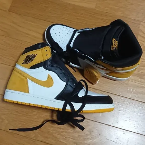  Air Jordan 1 High OG “Yellow Ochre” review 