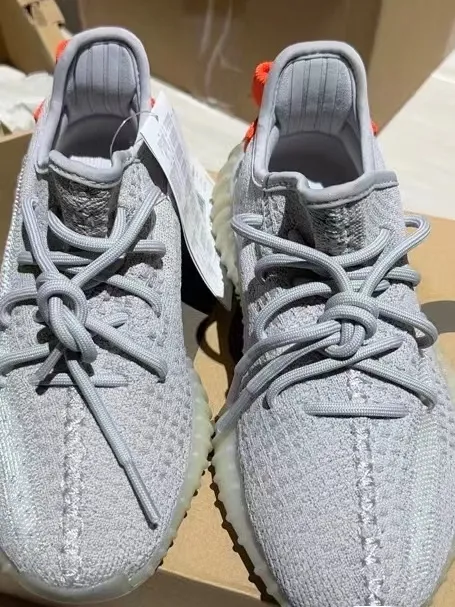Adidas Yeezy Boost 350 V2 Tail Light review 
