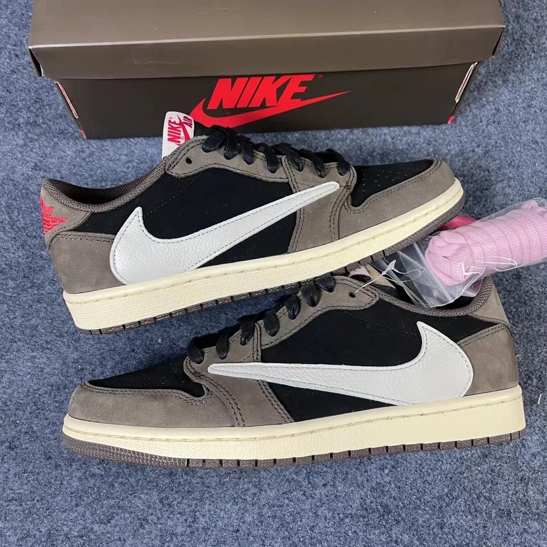🔥 Travis Scott x Air Jordan 1 Low OG SP-T review Johnny Henry 02