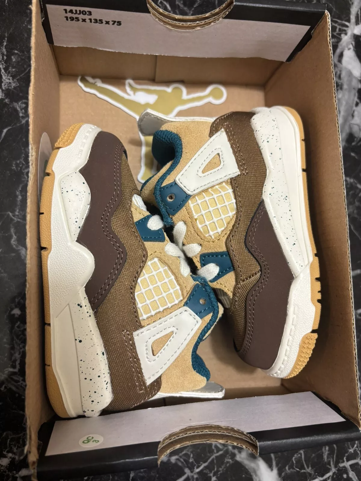 DJ Batch  Air Jordan 4 Cacao Wow Brown White review A. Blake