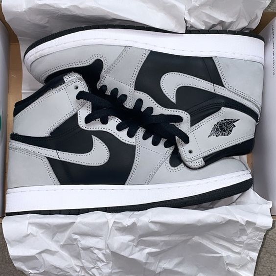 Air Jordan Retro 1 High OG “Sahdow” review Jenna Mooney 01