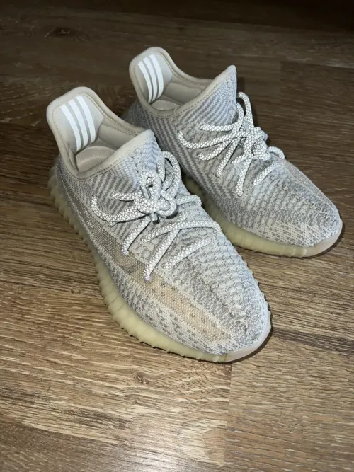 Adidas Yeezy Boost 350 V2 Lundmark review 