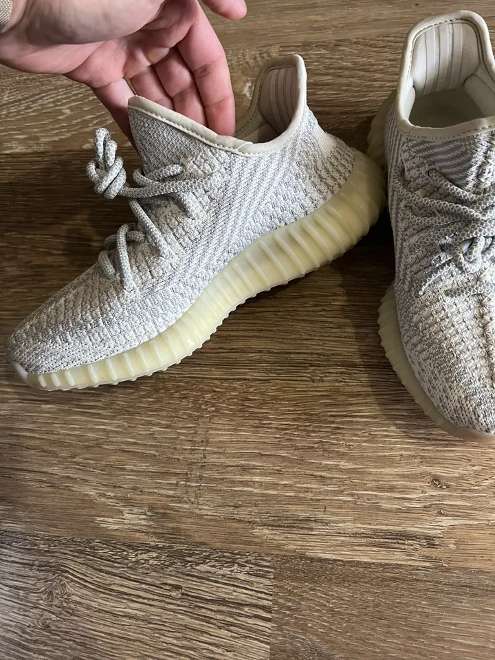 Adidas Yeezy Boost 350 V2 Lundmark review Betsyrt 02