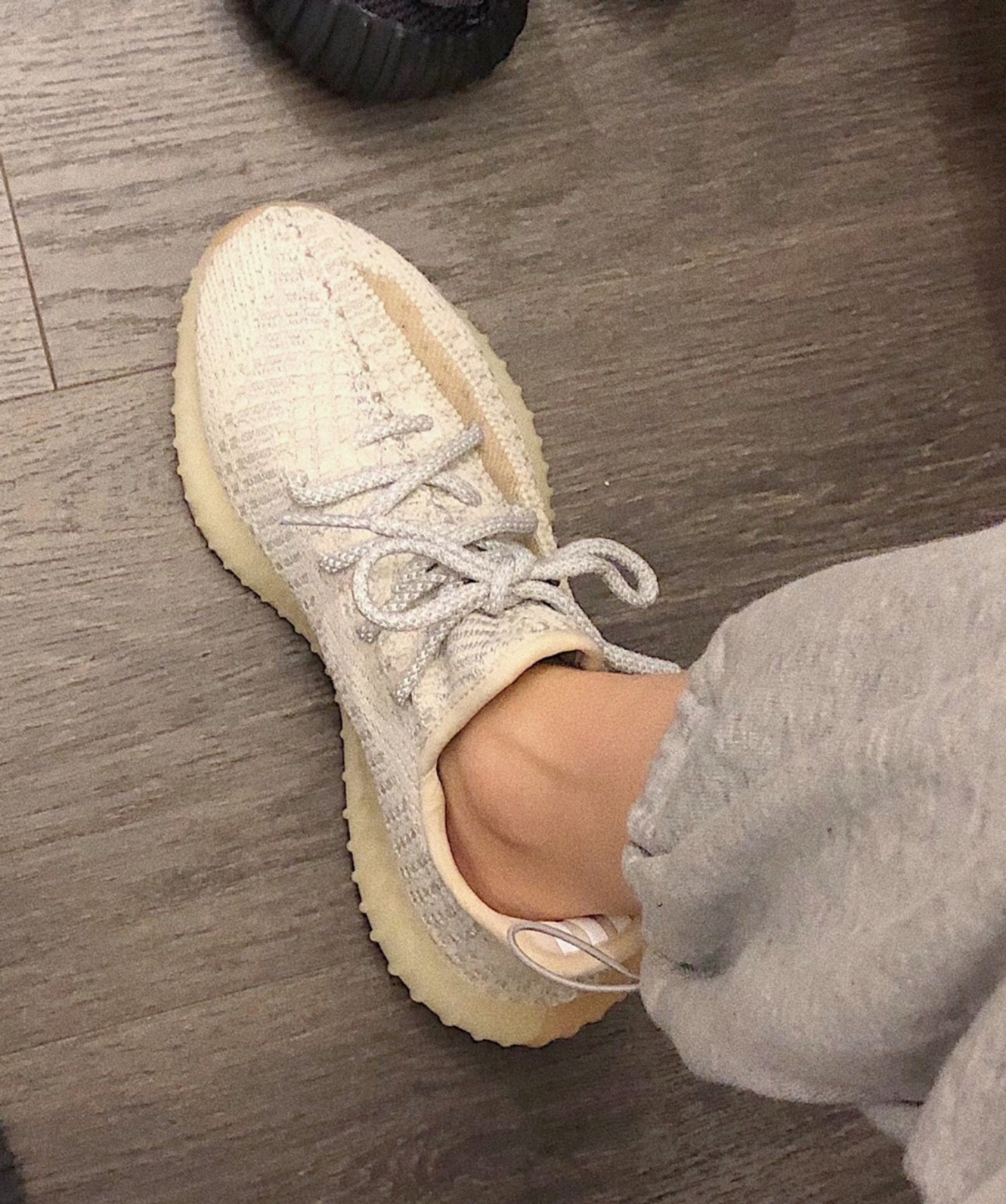 Adidas Yeezy Boost 350 V2 Lundmark review Sasha 01