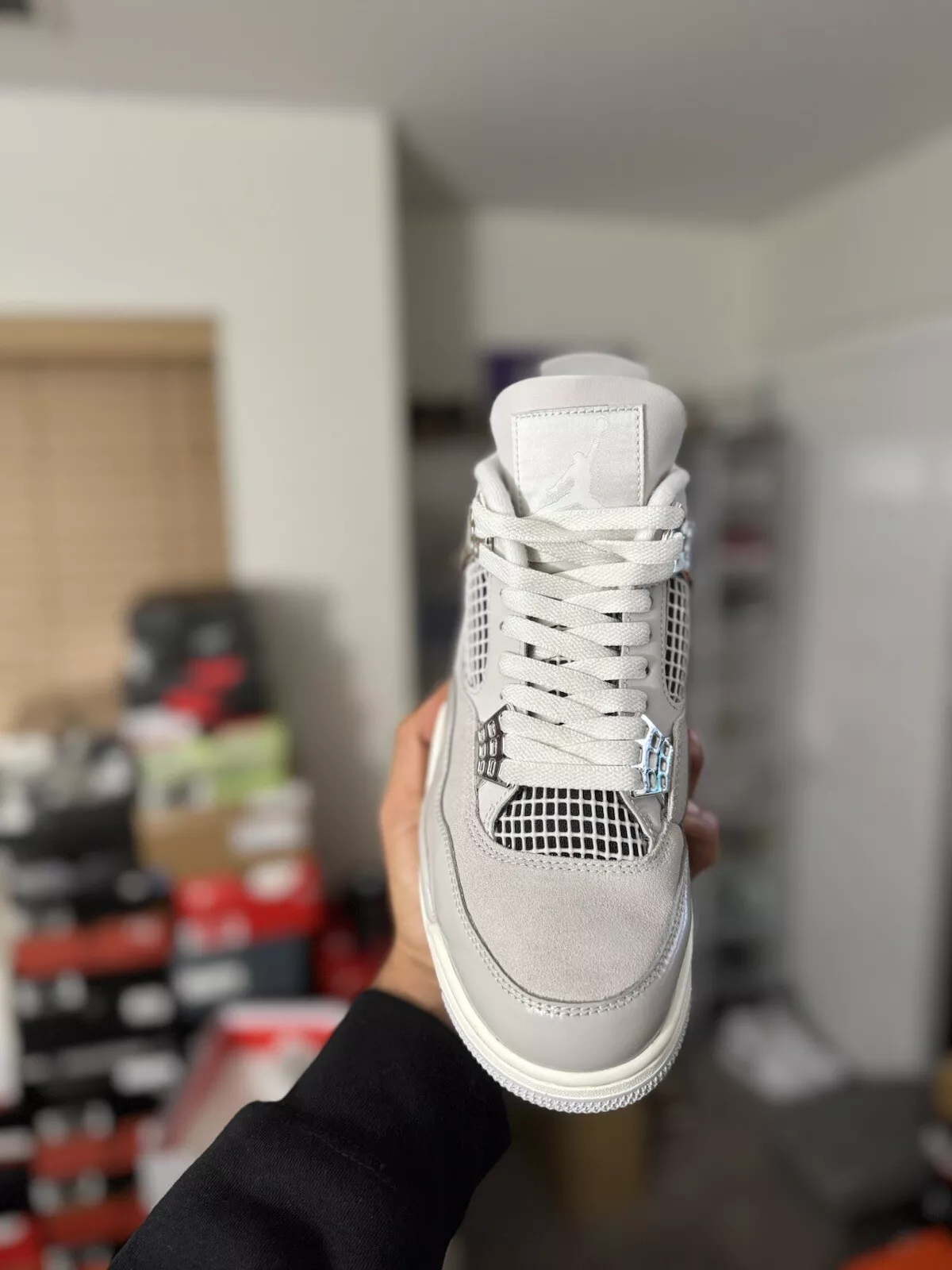 DJ Batch Air Jordan 4 WMNS “Frozen Moments” review Pili 03