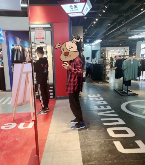  Air Jordan 1 Retro Royal review 