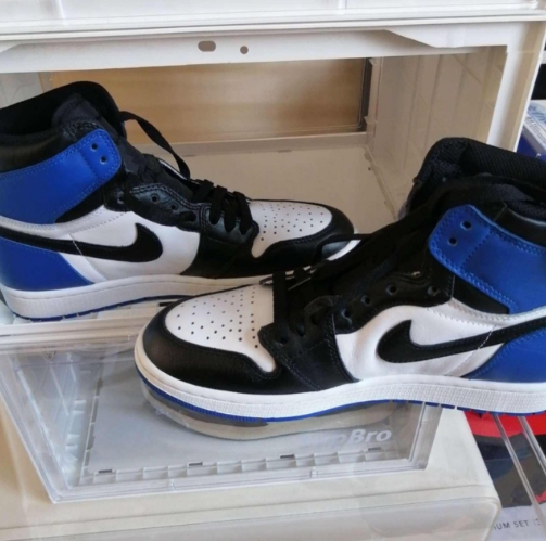 Air Jordan 1 Retro High OG x Fragment Design review Frank 02