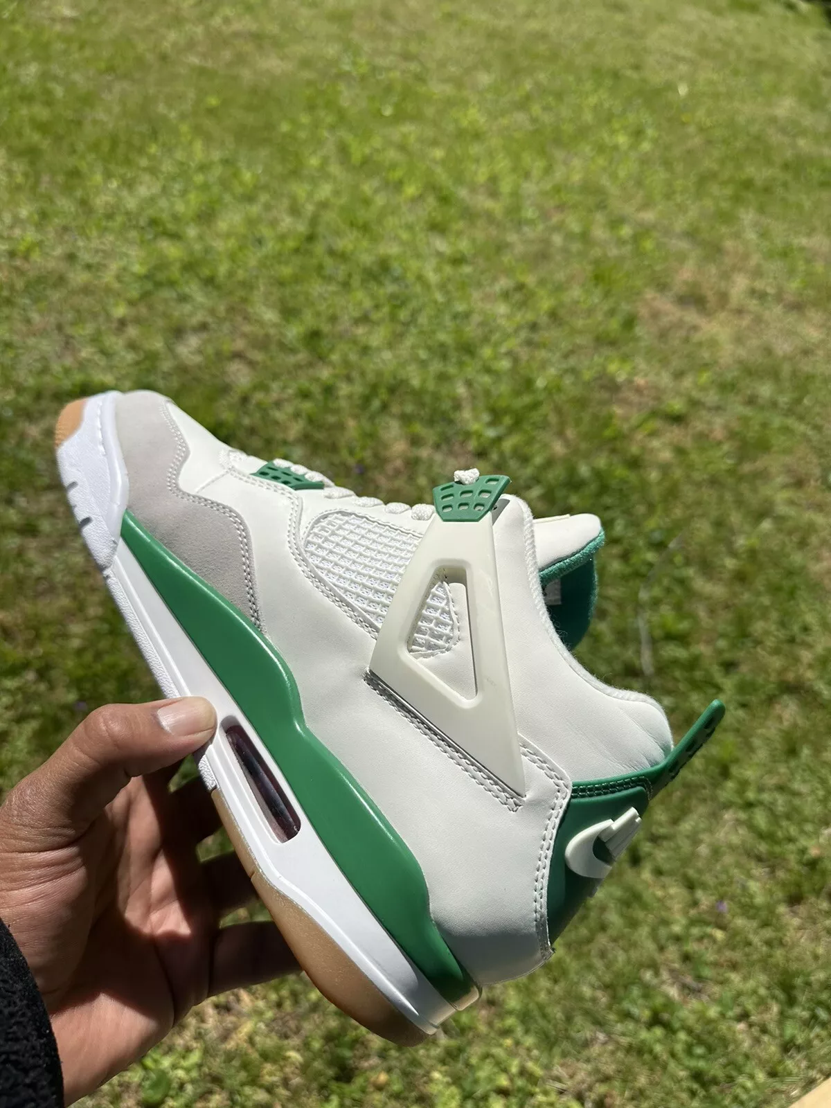 Q4 Batch Nike SB x Air Jordan 4 “Pine Green”Calaite review Rocco 02