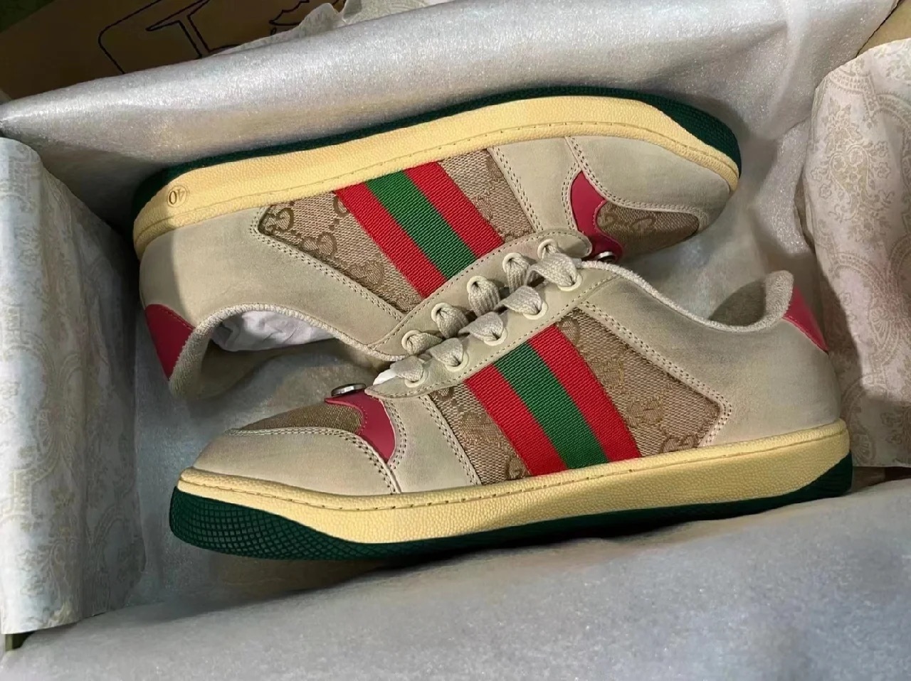  Gucci Screener 546551 9Y920 9665 review Debi V.