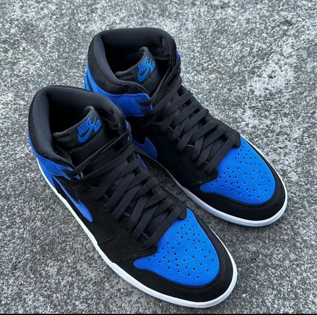 Air Jordan 1 High OG “Royal Reimagined” review Maria Armas 01