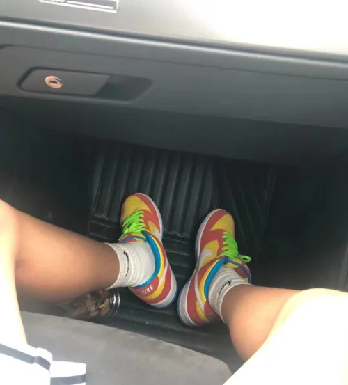 LF Nike SB Dunk Low Bart Simpson review 