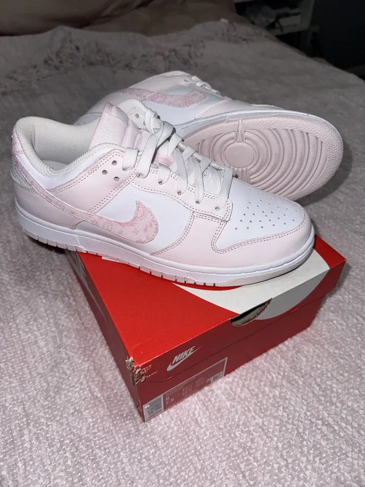 LF Nike Dunk Low Pink Paisley review Apri 01