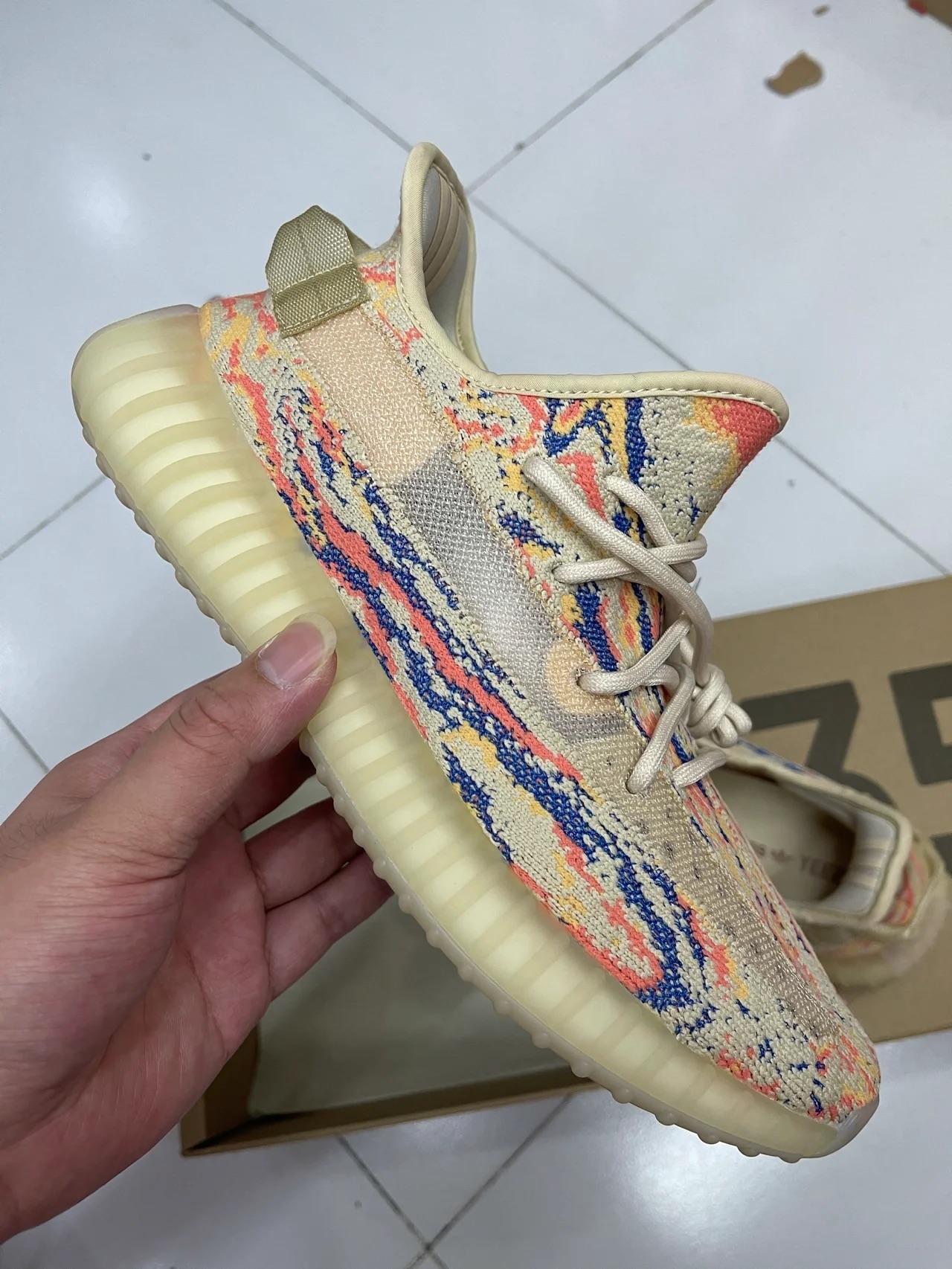 OG 350 V2 Adidas Yeezy Boost 350 V2 MX Oat review Eniola Sam-Olibale 03