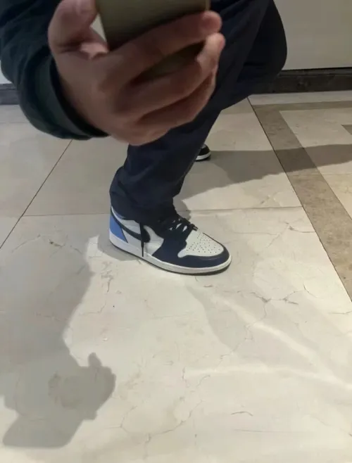 Air Jordan 1 Retro High OG Obsidian University Blue review 