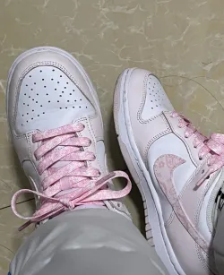 LF Nike Dunk Low Pink Paisley review Celly