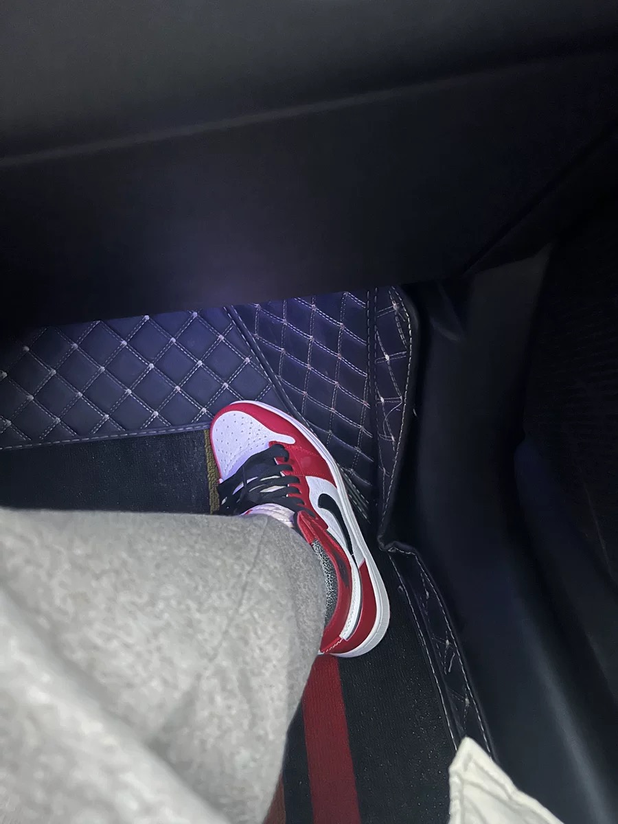 Air Jordan 1 High OG “Chicago review Sum