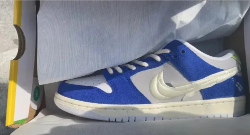  LF  Nike Dunk Low Mag Nolia review 
