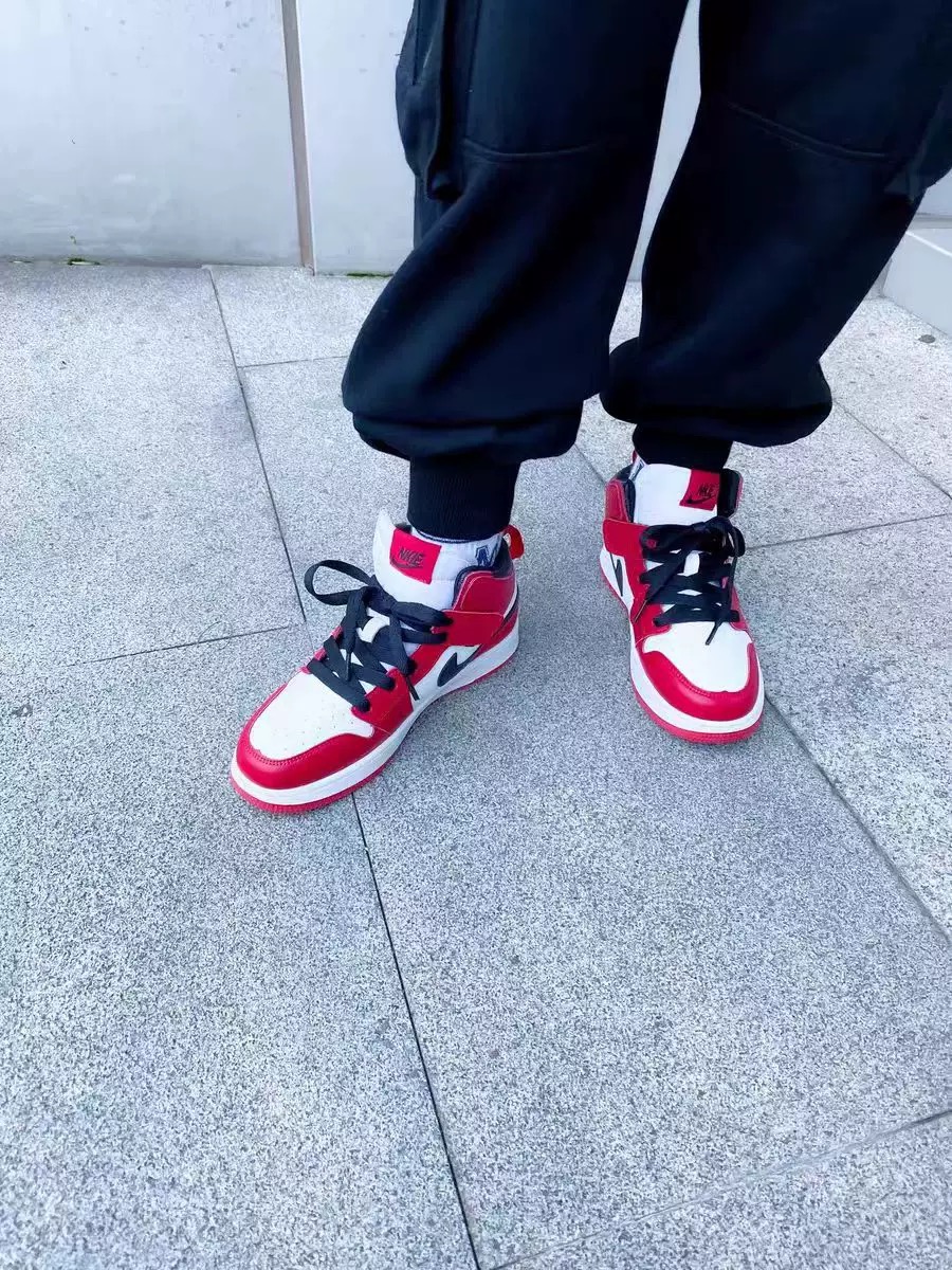 Air Jordan 1 High OG “Chicago review Jangioiwo 02