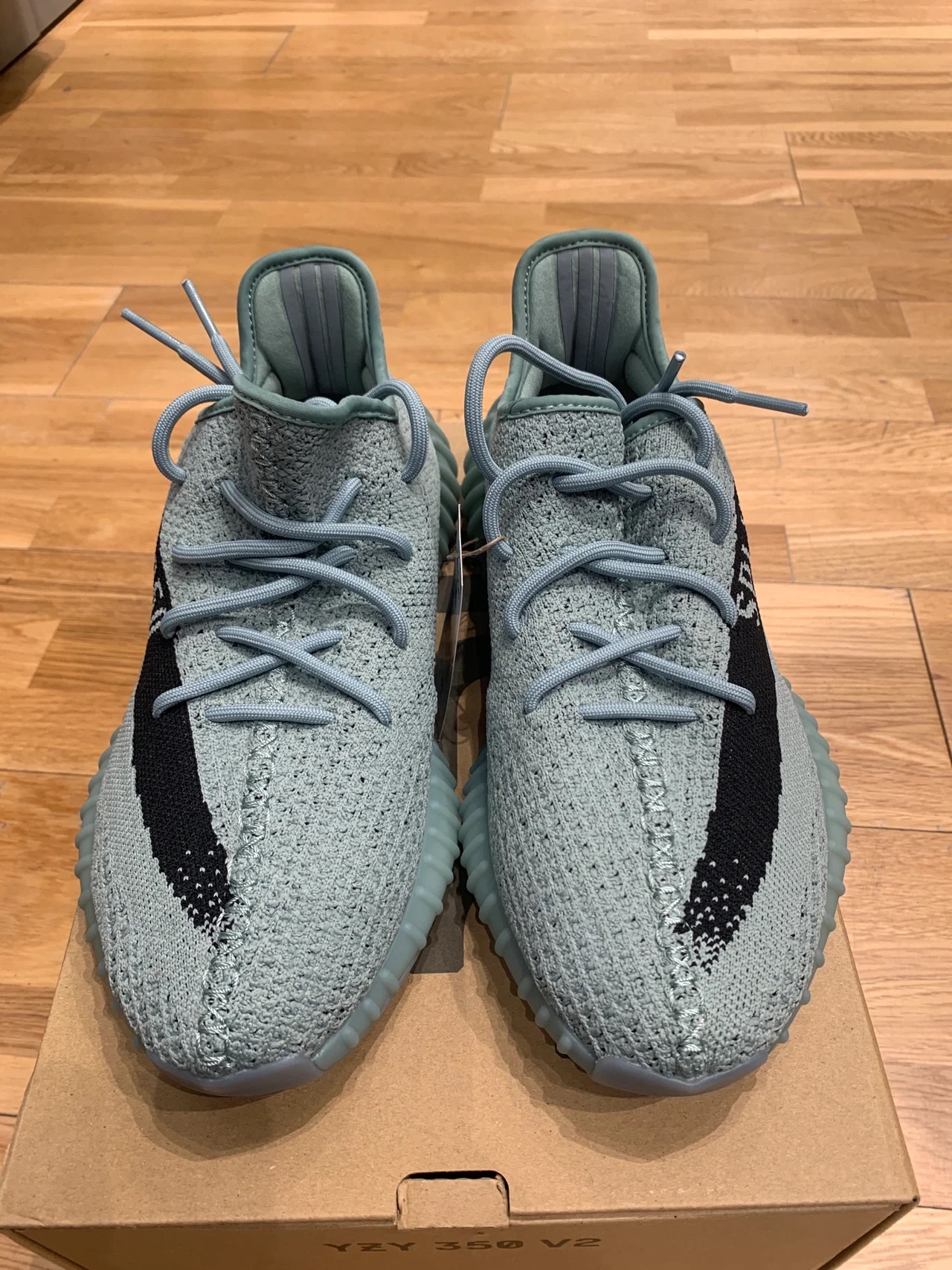 OG 350 V2 Adidas Yeezy Boost 350 V2 Jade Ash review Amazon Customer 01
