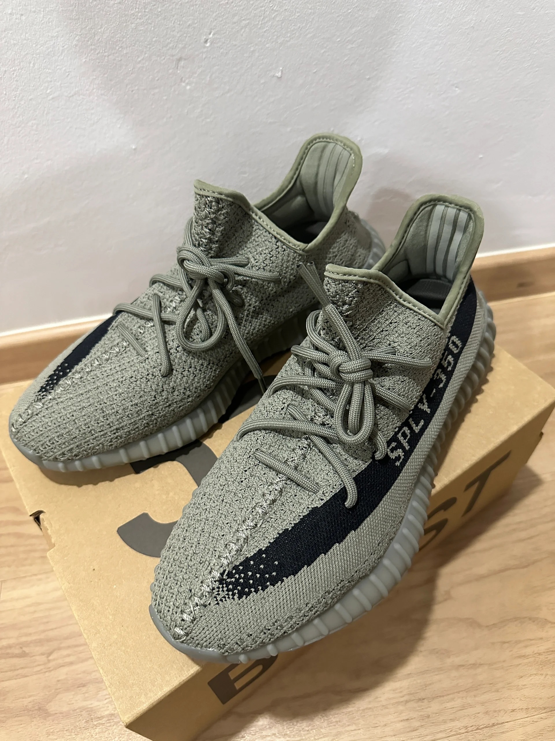 OG 350 V2 Adidas Yeezy Boost 350 V2 Jade Ash review Rosemary 02